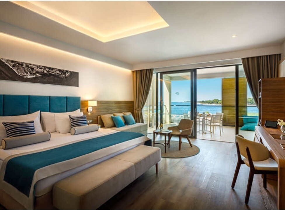 #3 GROUP BOOKING POLICY #3 GROUP BOOKING POLICY